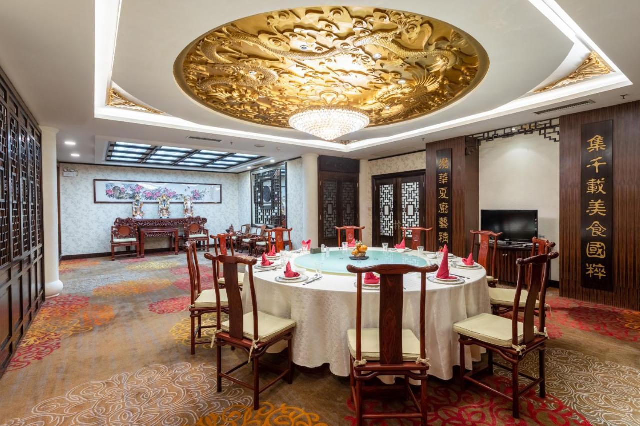 Crowne Plaza Foshan By Ihg - Canton Fair Free Shuttle Bus Exterior foto
